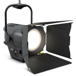 Cameo F4 T PO IP  - Foco Fresnel en tungsteno operable mediante poste - IP65