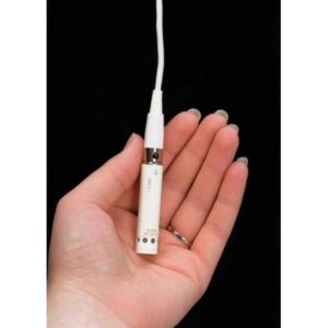 AUDIX - M1255BW BLANCO - micrófono de condensador miniaturizado con un preamplificador totalmente integrado, cable desmontable, y está diseñado con una sensibilidad muy alta para la microfonía a distancia. Sus aplicaciones incluyen el montaje en el techo o en la mesa para conferencias, la captación de coros, la grabación en exteriores, la captación de público o la captación de salas.